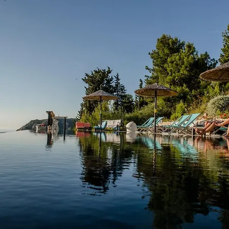 Отель Serenity Boutique