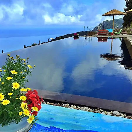 Отель Serenity Boutique Атанион