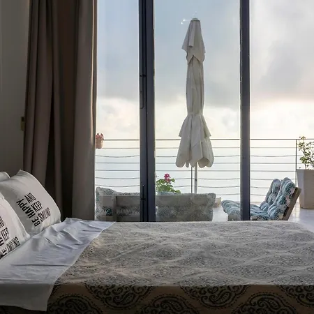 Serenity Boutique Отель