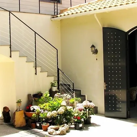 Serenity Boutique 3* Атанион