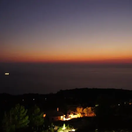 Serenity Boutique Атанион